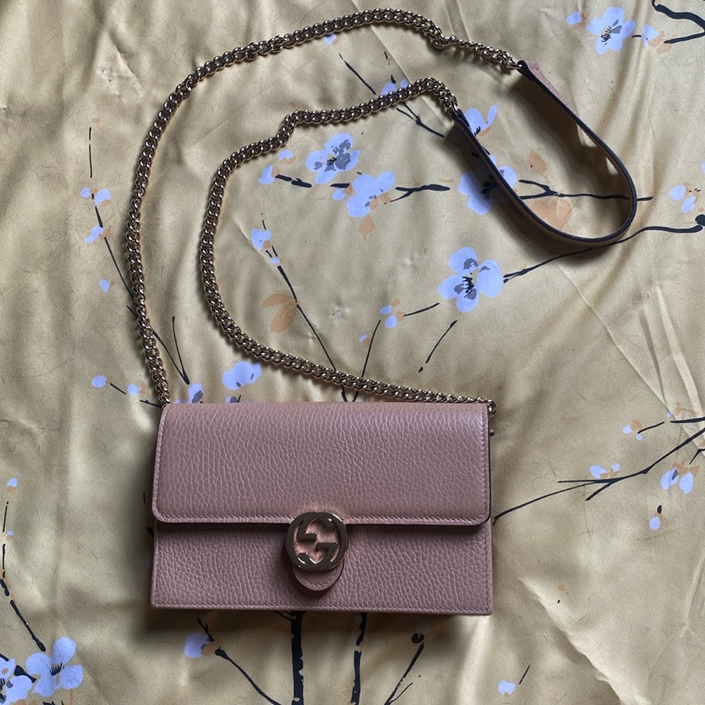 Gucci WOC interlocking GG logo GHW